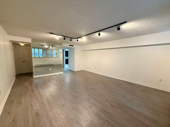 For Lease - 360 Bloor Street Unit# 411, Toronto, Ontario - Photo 1