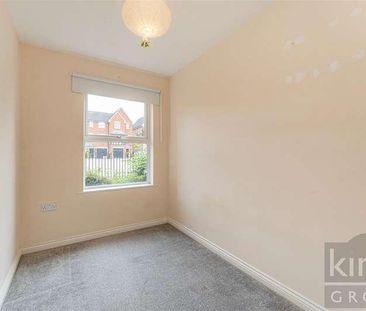 Cobham Close, Enfield, EN1 - Photo 1