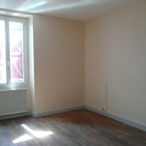 Location Appartement 3 pièces 68m² SOUILLAC 46200 - Photo 1