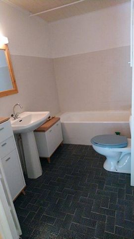 Location appartement 2 pièces 88.31 m² à Cornod (39240) - Photo 3