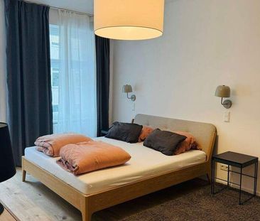 Ab sofort! Vollmöblierte 3 Zimmer Wohnung in Berlin-Friedrichshain - Photo 1