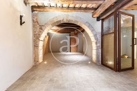 Ground Floor Apartment for Rent in the Center of Sant Cugat - Photo 2