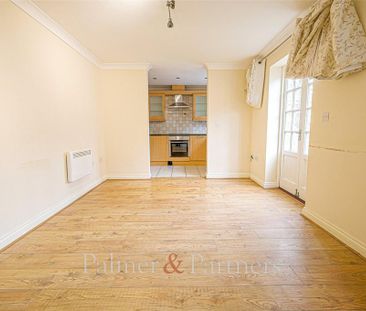 2 bedroom apartment to rent - Photo 6