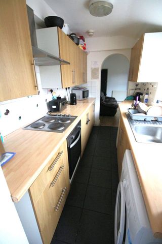 Thesiger Street, Lincoln, Lincolnsire, LN5 7UY - Photo 4