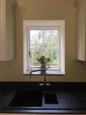 4 bedroom cottage to rent - Photo 2