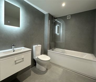 London Road, Old Basing, Basingstoke, RG24 - Photo 4