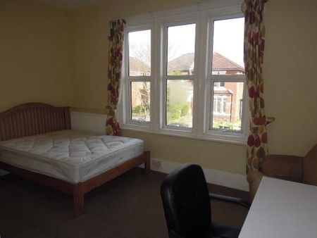 5 bedroom semi-detached house to rent - Photo 5