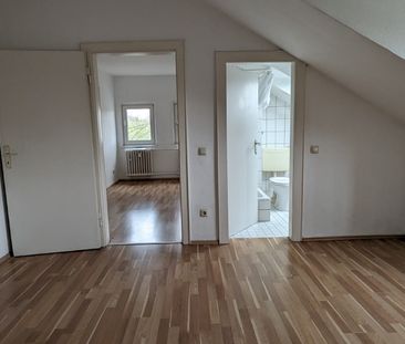 WILLKOMMEN! Top sanierte Singlewohnung! Garten! PKW-Stellplatz - Photo 4