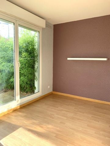 T1/2 Montigny-le-Bretonneux 37 m² - Photo 2