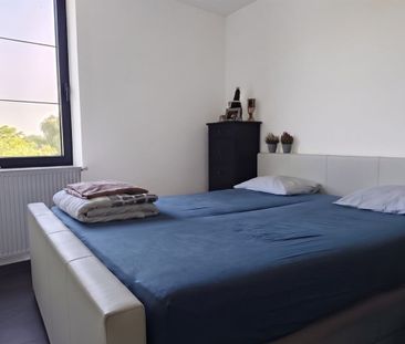 Fijn appartement met 2 slaapkamers, terras, inpandige grote garage ... - Foto 5