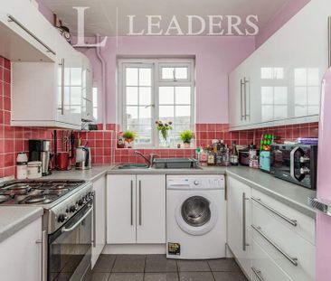 1 bedroom flat to rent - Photo 5