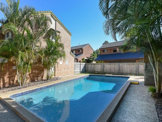 16 / 147 Kingston Road, Woodridge - Photo 1