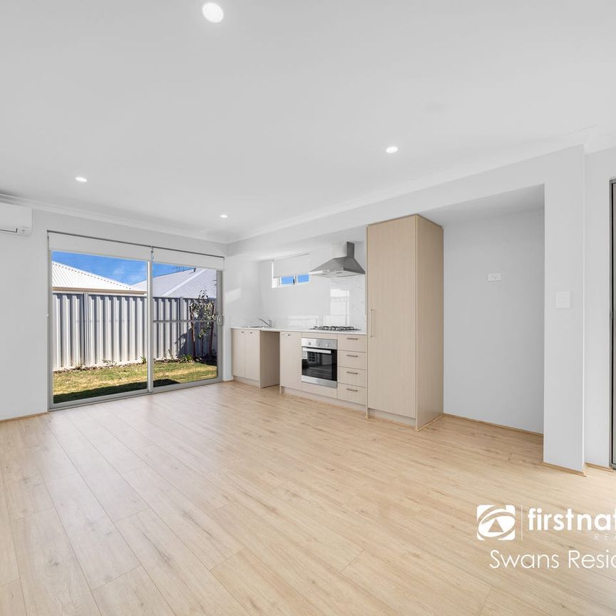 Modern Dual-Key Living in a Convenient Location!! - Photo 1