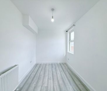 1 bed Apartment for Rent - Photo 5