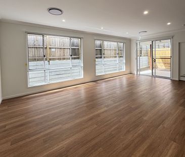 Brand New 4-Bedroom Home for Families – Ducted Air-conditioning, Do... - Photo 5