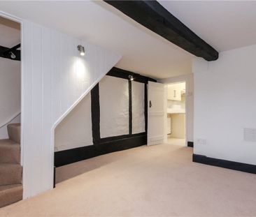 A pretty mid terrace period cottage situated to the South of Oxford... - Photo 1