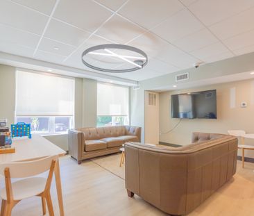 695 and 699 Niagara - Photo 3