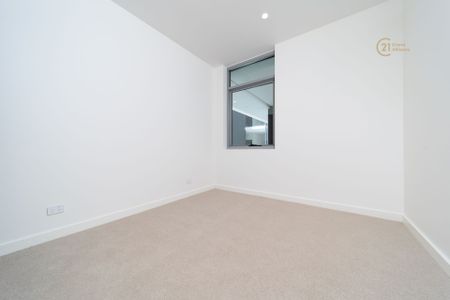 Apartment with City Views @ $780 Per Week - Photo 4