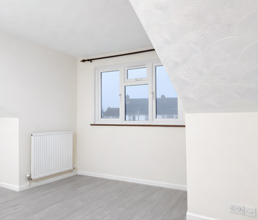 3 bedroom bungalow to rent - Photo 3