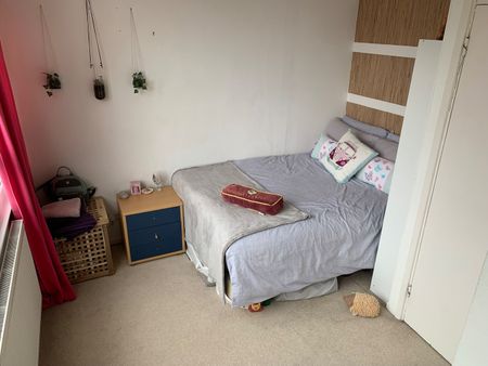 5 Bed Maisonette, Garden Royal, SW15 - Photo 4