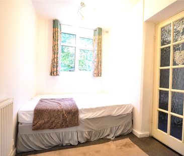 Raveley Avenue, Fallowfield, Manchester, M14 6WA - Photo 5