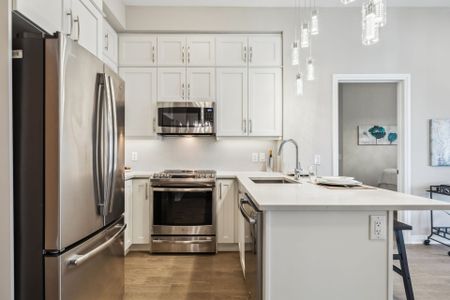 For Lease - 128 Grovewood Common Unit# 629, Oakville, Ontario - Photo 4