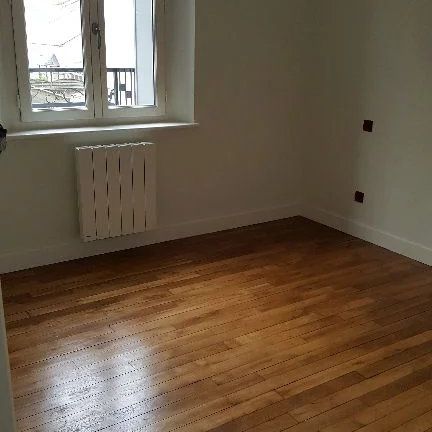 À LOUER : APPARTEMENT T4 • Réf TNG-G0179 - Photo 1