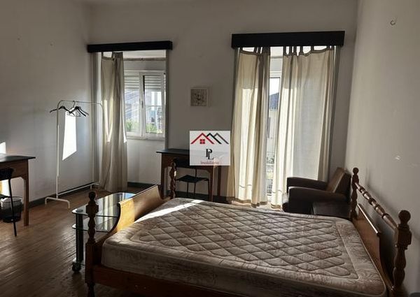 Apartamento T4 em Coimbra