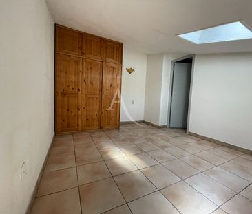 Location Appartement 1 pièce 52m² - Photo 3