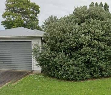 3 Bedroom house with double garage - Photo 2