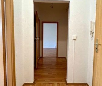 Schöne 2-Zimmerwohnung mit Balkon und Aufzug! - Photo 4