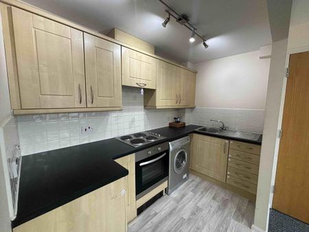 1 bedroom flat to rent - Photo 3