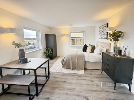 Studio to rent - Photo 3