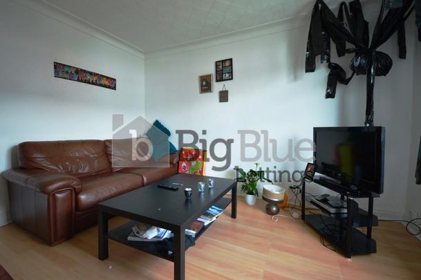 2 bedroom townhouse to rent - Photo 1