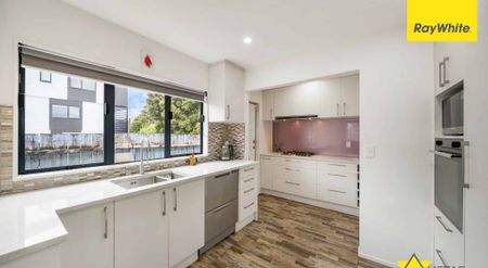 Modern Comfort and Convenience in a Prime Central Location - Photo 5