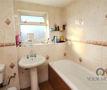 4 bedroom detached house to rent - Photo 6