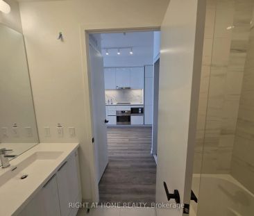 8 Interchange Way #5603 - Photo 5