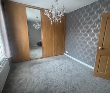 Priory Road - Photo 1