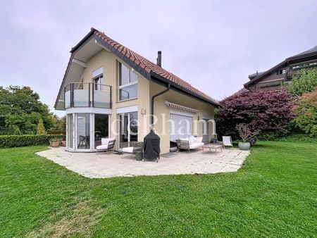 Villa lumineuse et spacieuse, emplacement idéal et vue panoramique! - Foto 5
