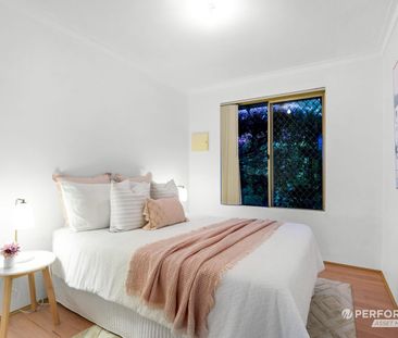Cosy Comfort in Connected Inglewood - Photo 6