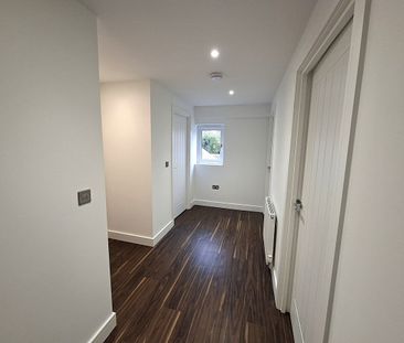 135 Warren Lane, Sheffield - Photo 4