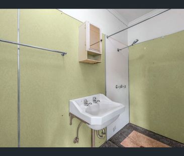 2/16 Isedale Street, Wooloowin, Qld 4030 - Photo 6