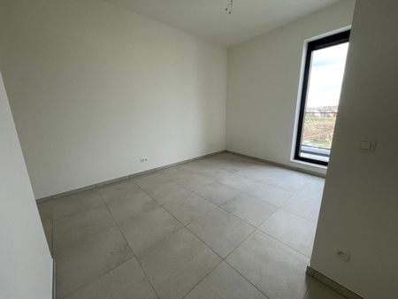 Lichtrijk penthouse met 1 slaapkamer - Photo 5