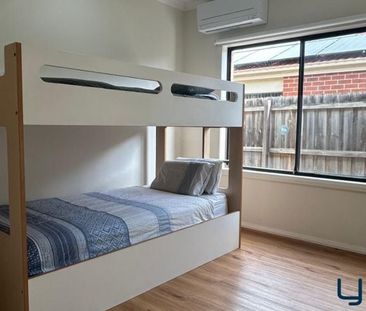 Comfort, Convenience & Space in the Heart of Tarneit !! - Photo 5