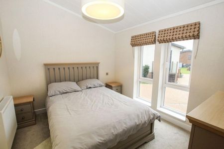 2 bedroom bungalow to rent - Photo 5