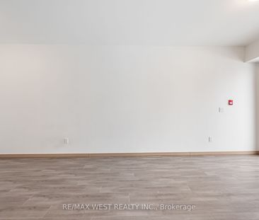 Condo Townhouse For Lease | E8009294 - Photo 6