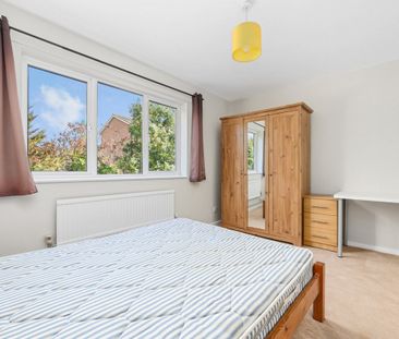 Marley Walk, NW2, Willesden Green - Photo 4