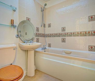 2 bedroom terraced house to rent - Photo 5