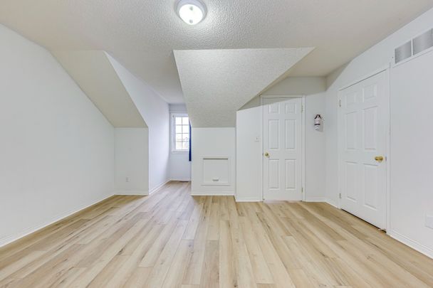 For Lease - 5260 Mcfarren Boulevard Unit# 102, Mississauga, Ontario - Photo 1