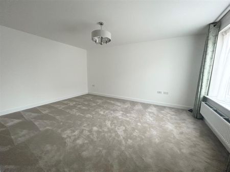 Viking Grove, Exeter, Devon, EX1 - Photo 3